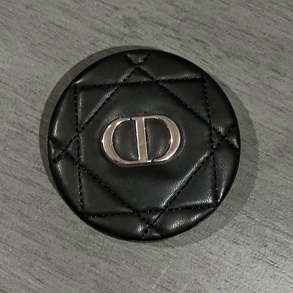 New Dior Black Quilted Compact with Silver Logo - Picture 2 of 3